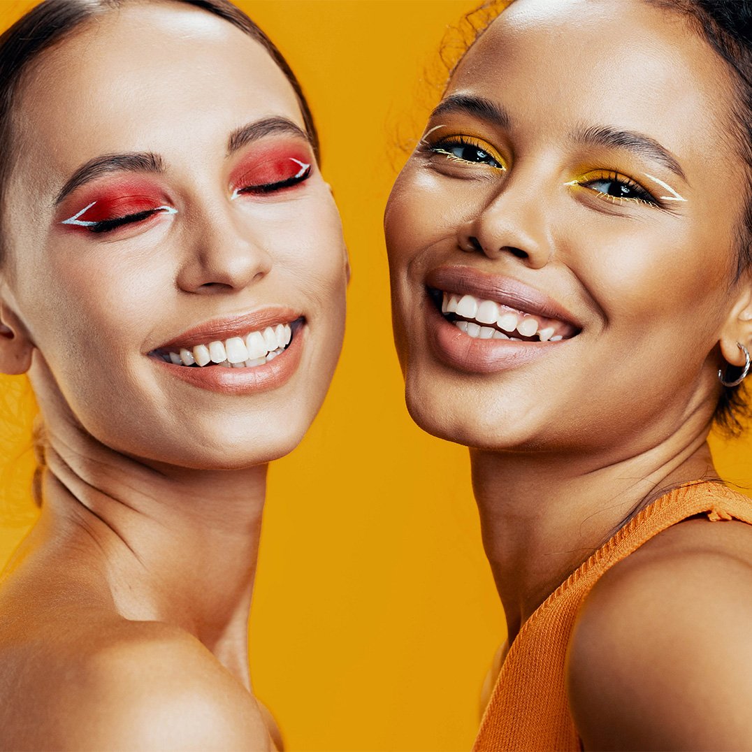 Letni make up z graficzną kreską