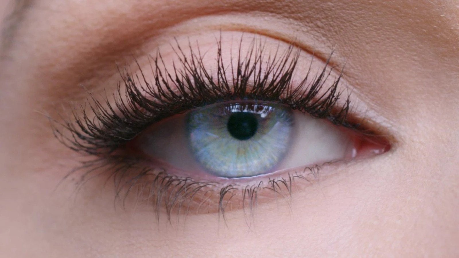 After slider Maybelline Lash Sensational reno2020 1