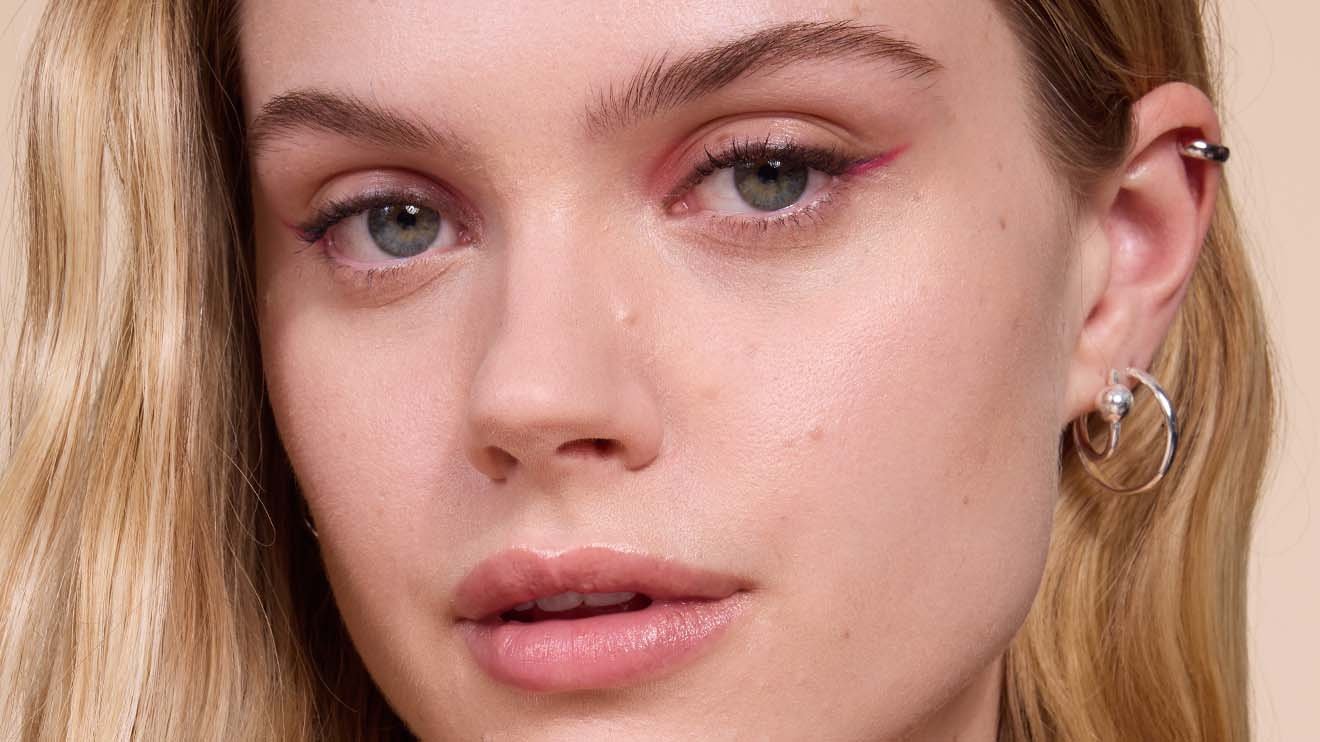 Korektor do twarzy Lifter Concealer