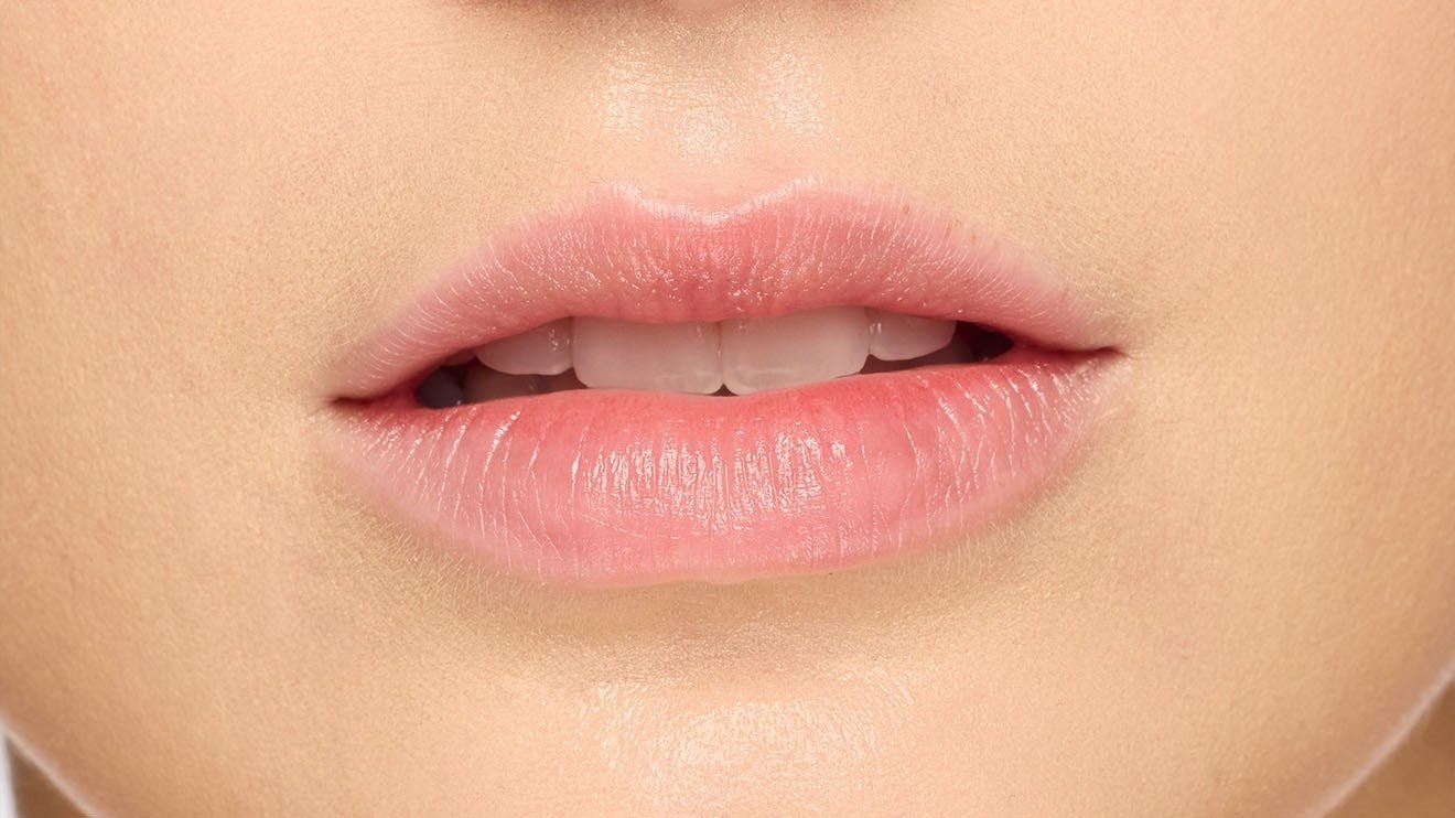 Maybelline Super Stay Peel Off lip closeup before