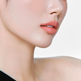 Koreański makijaż ust - tint do ust